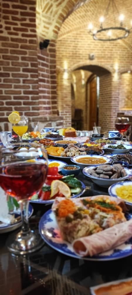 عکس هتل عمارت میرزا مهدی فراش باشی ( سرخه ای )