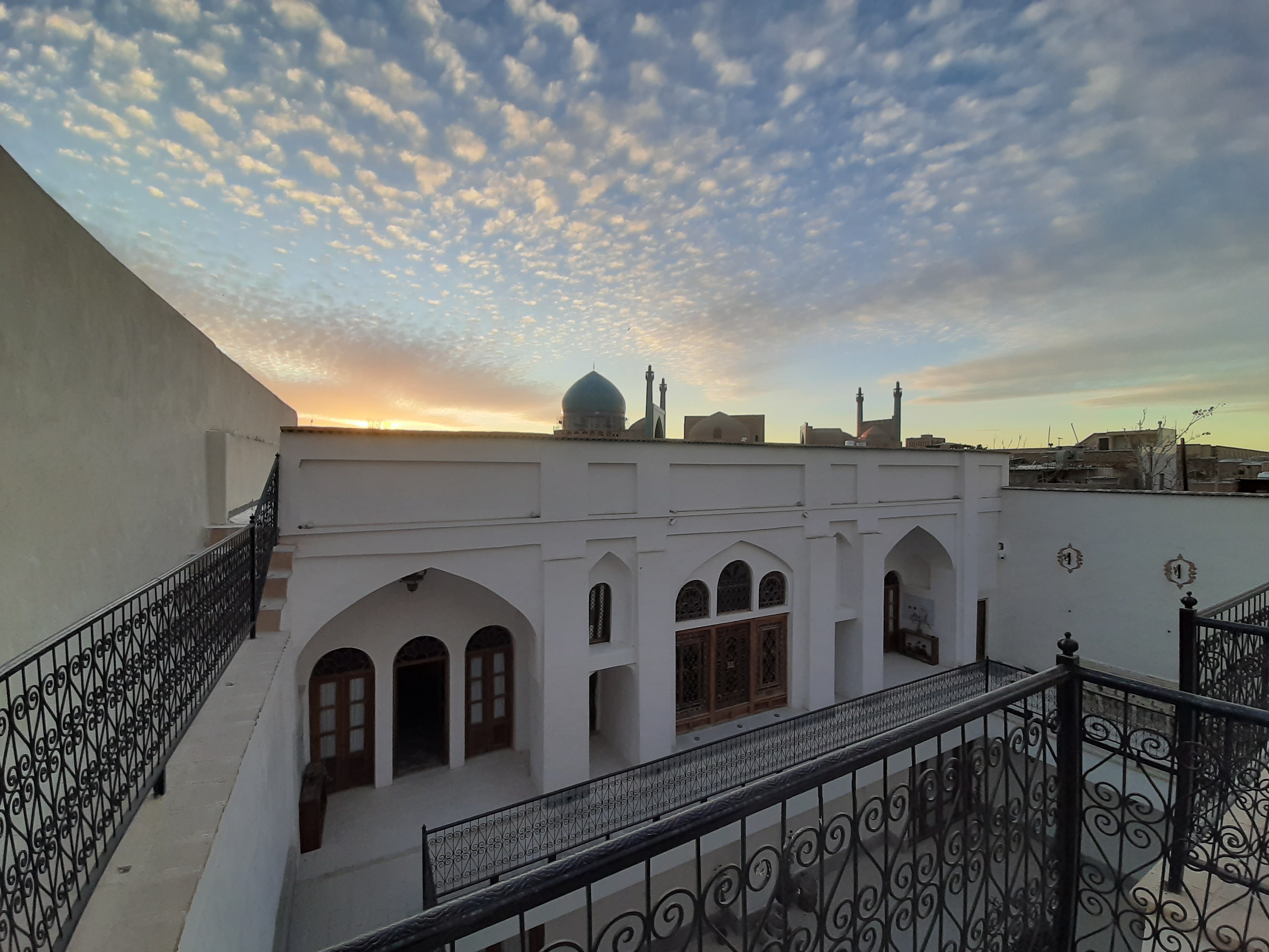 عکس هتل شاهان