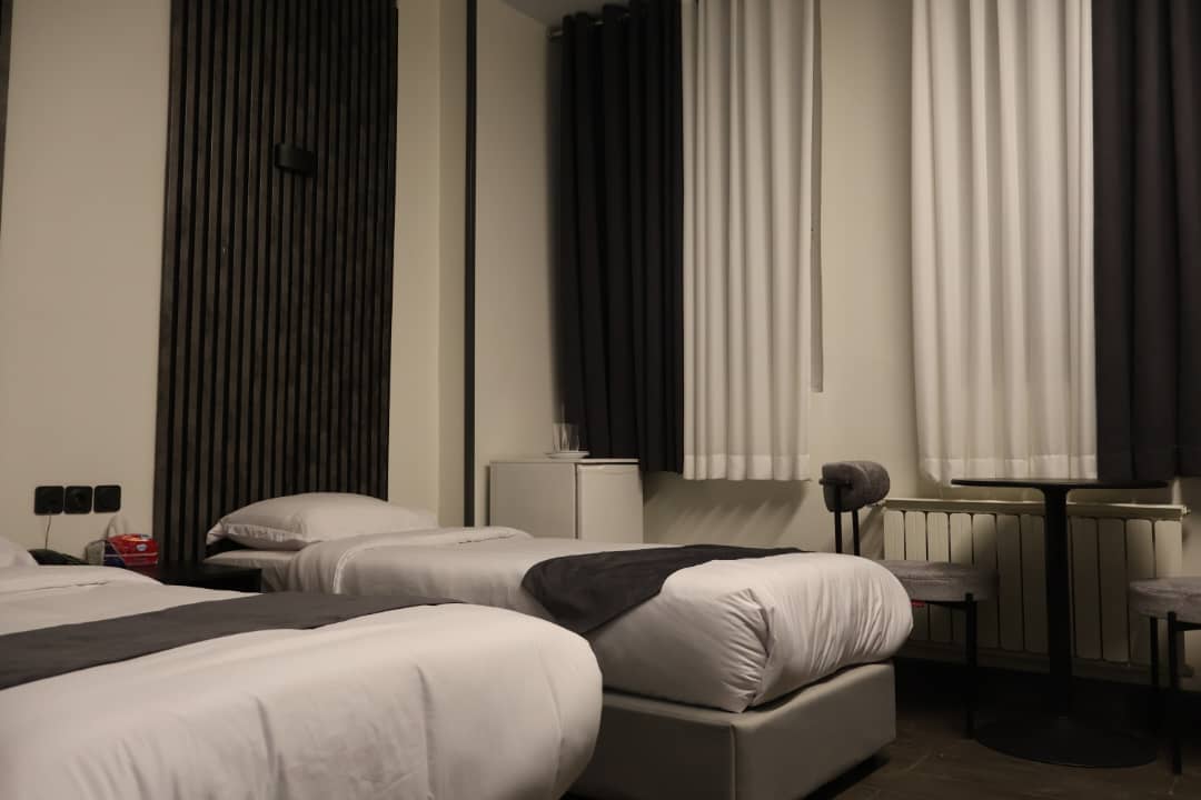 عکس هتل یاس