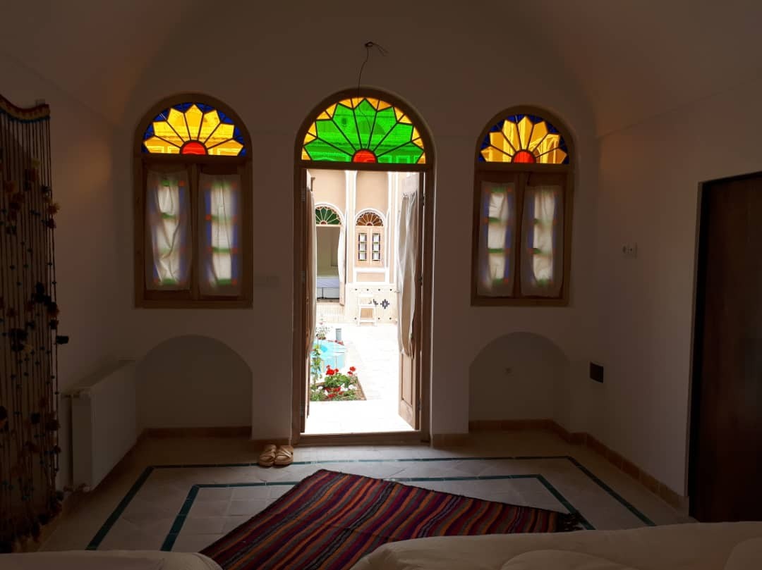 تصویر هتل آلما