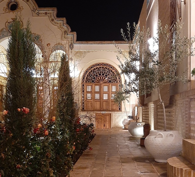 تصویر هتل یاسمین راهب