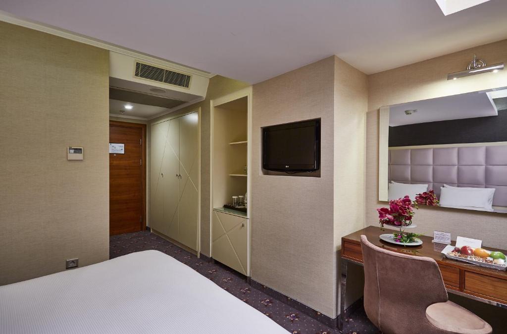 عکس هتل دابل تری بای هیلتون آلسانجاک (Doubletree by Hilton Alsancak)