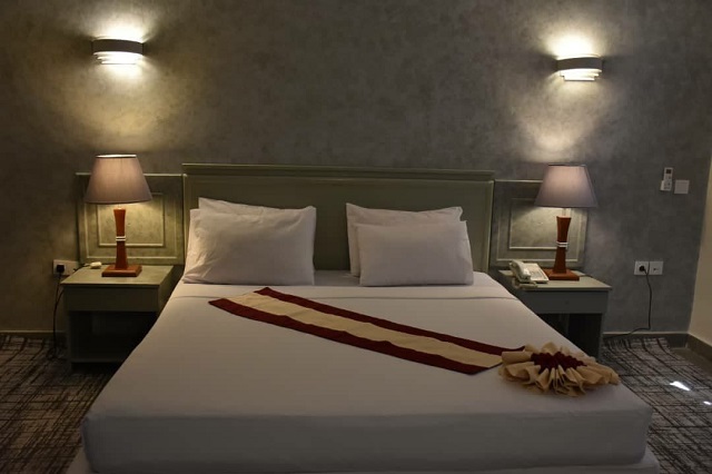 عکس هتل ارم