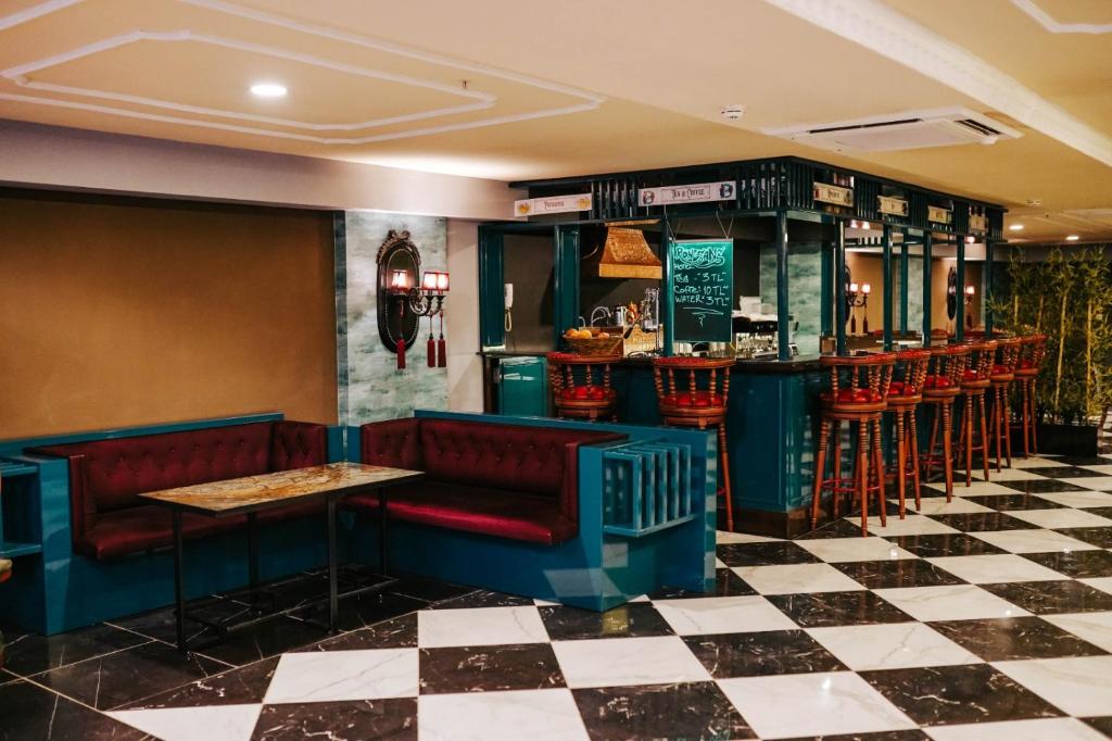 عکس هتل ریفرم (Reform)