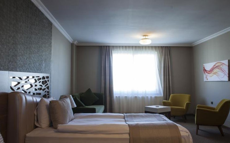 عکس هتل رویال میلانو (Royal Milano)