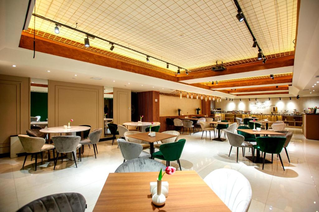 عکس هتل سنترال (Central)