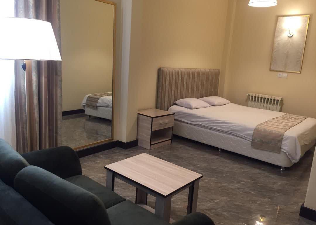 عکس هتل سپید