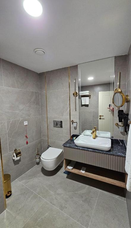 عکس هتل روکیا داون تاون (Roccia Downtown)