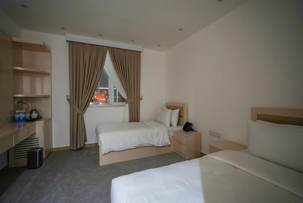 عکس هتل طیبه