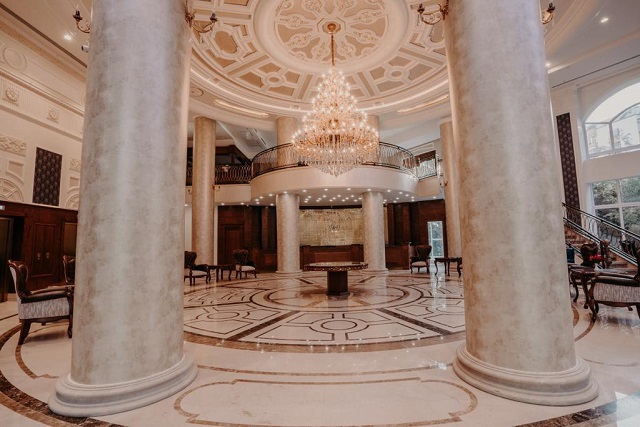 عکس هتل ویستریا