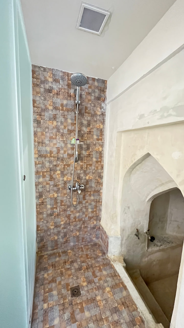 عکس هتل بازار