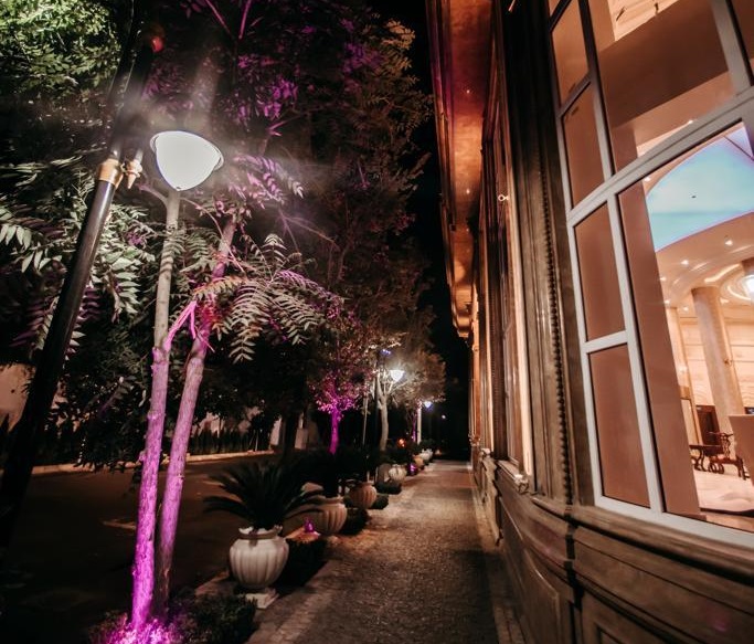 عکس هتل ویستریا