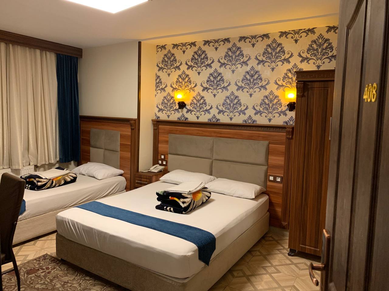 عکس هتل کاخ زیبا