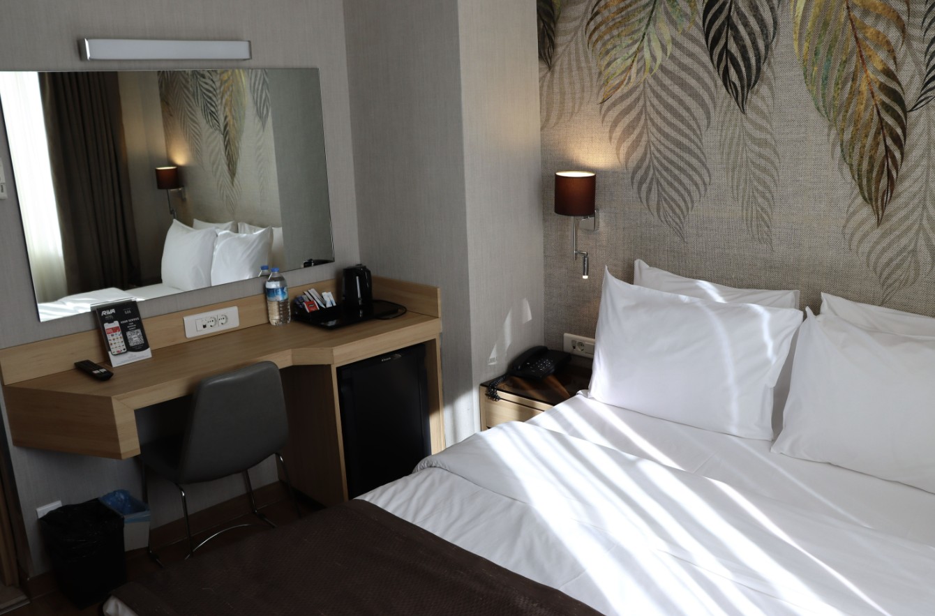 عکس هتل ریوا