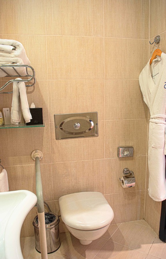 عکس هتل ددمان (Dedeman)