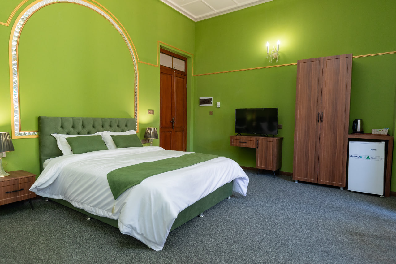 عکس هتل عمارت ملوکانه