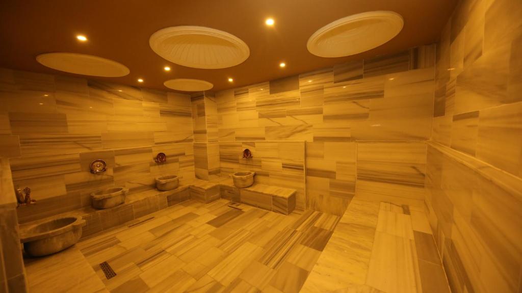 عکس هتل ریفرم (Reform)