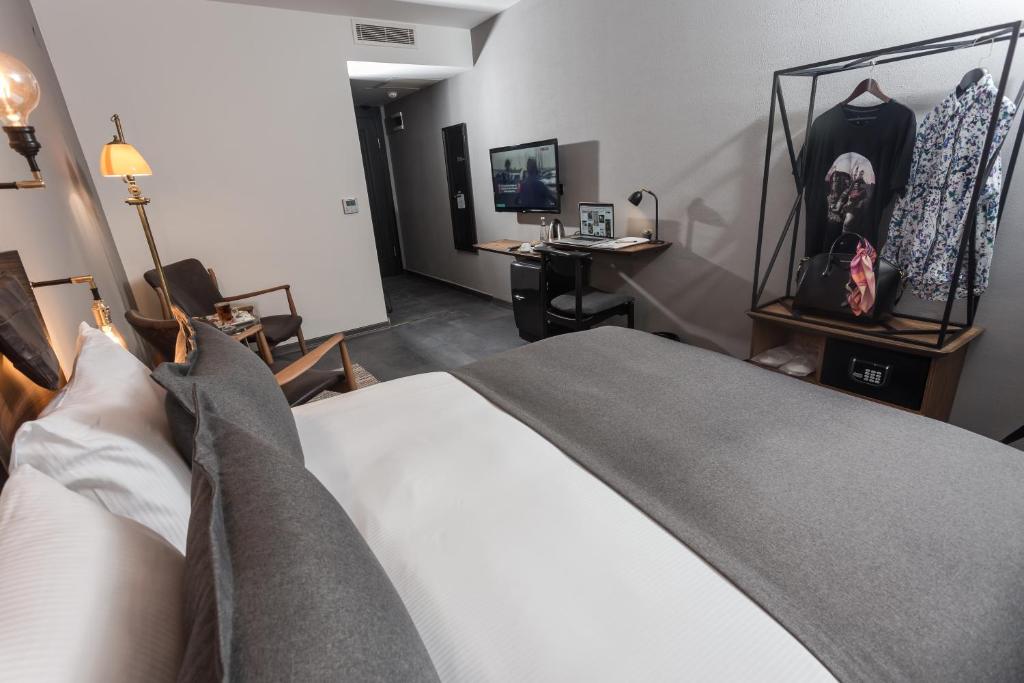 عکس هتل سینا (Cinnah)