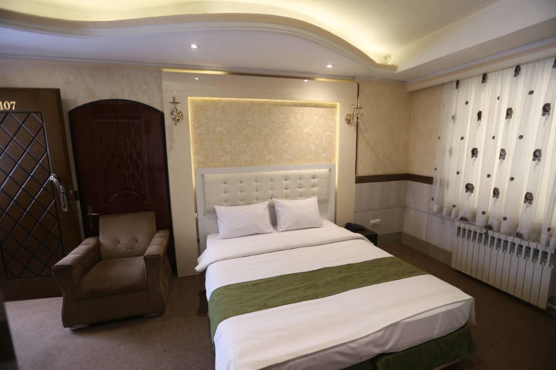 عکس هتل سفرا