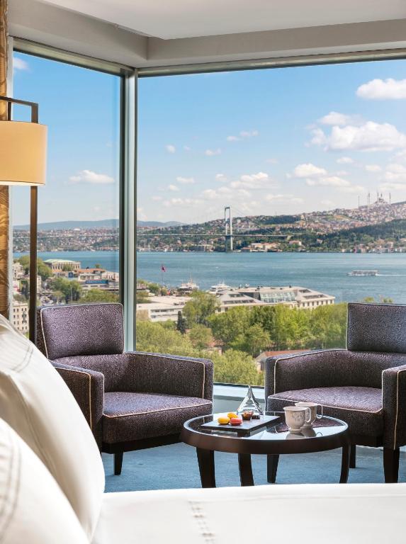 عکس هتل سوئیس اوتل (Swissotel)