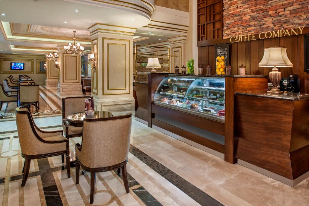 عکس هتل الیت ورلد (Elite World)