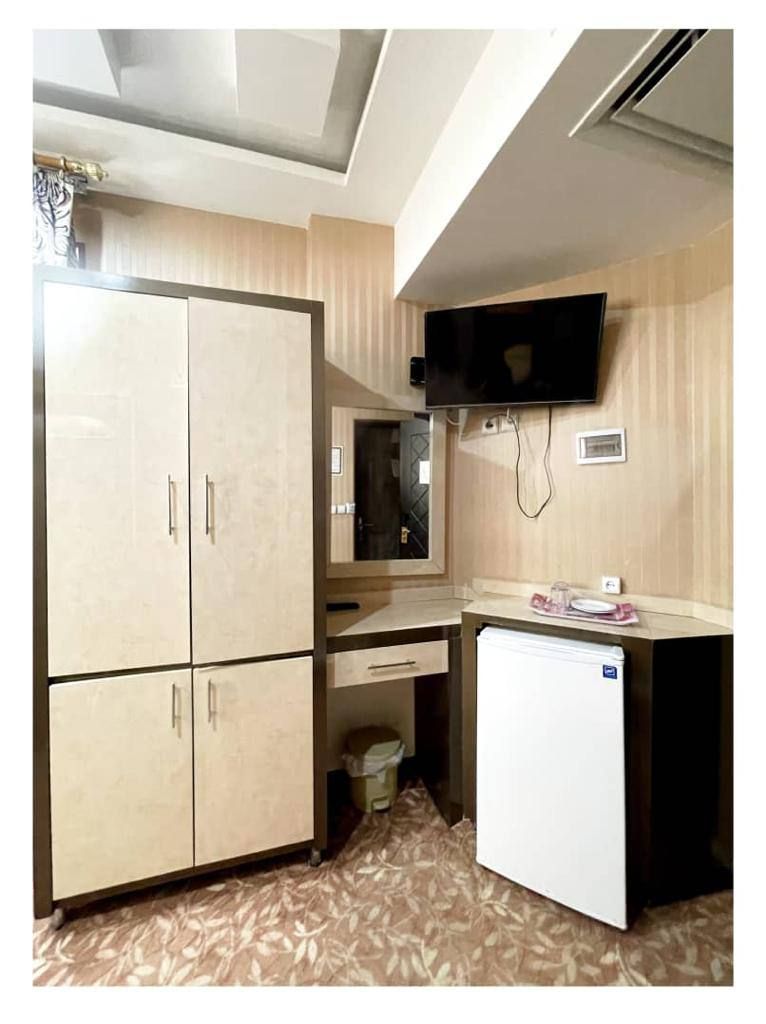 عکس هتل رزطلایی