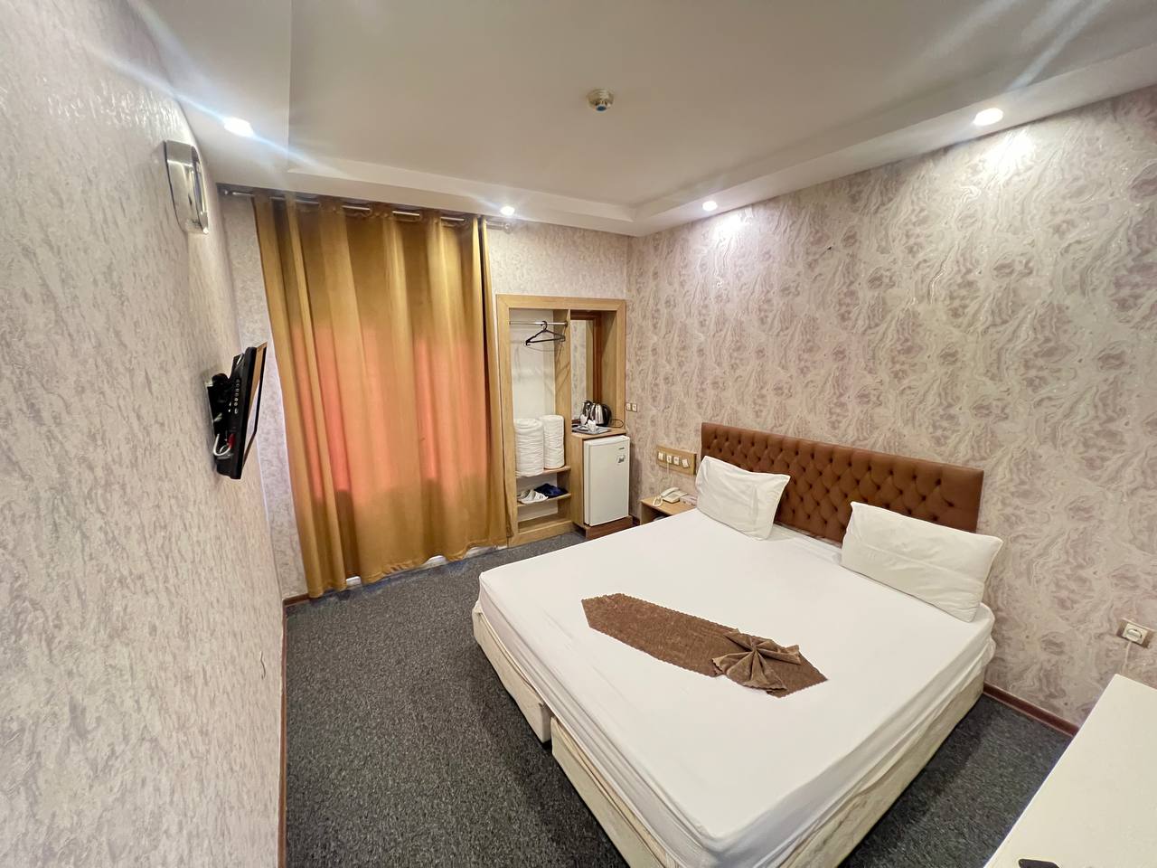 عکس هتل حافظ