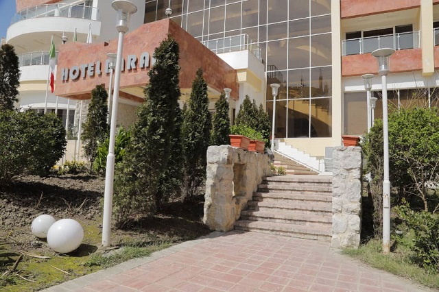 تصویر هتل باران