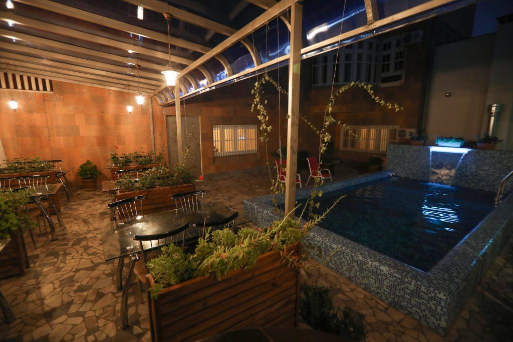 عکس هتل آلبا (Alba)