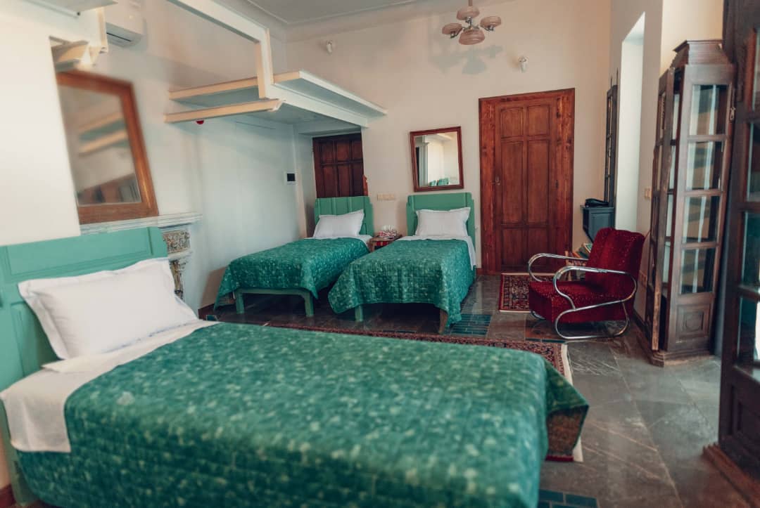 عکس هتل منزل یزدان