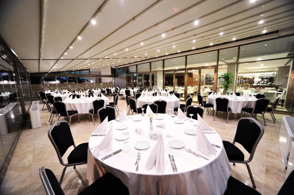 عکس هتل نیزا پارک (Niza Park)