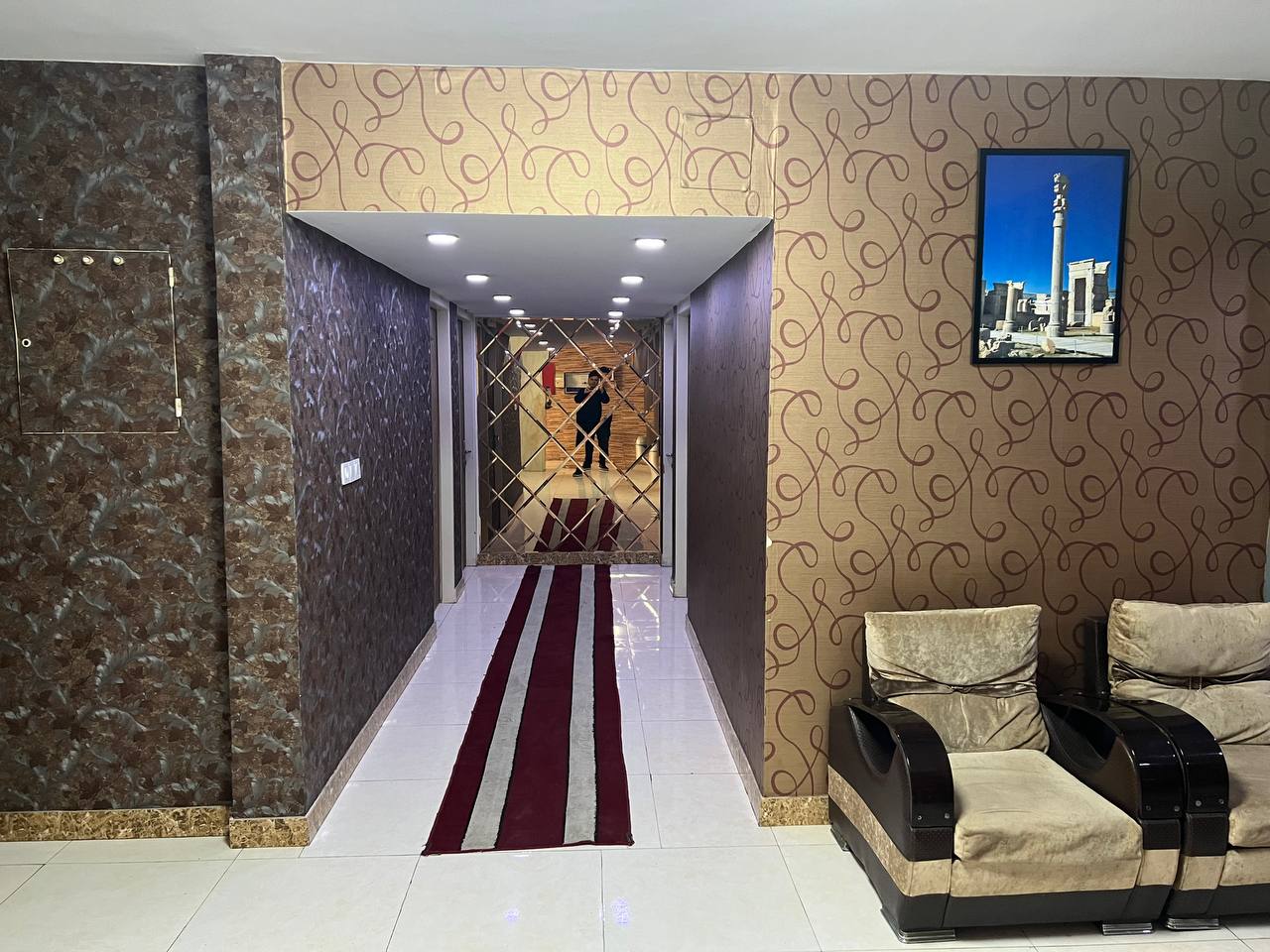 عکس هتل سپیدار