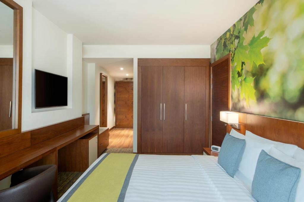 تصویر هتل ویندهام گاردن الخویر (Wyndham Garden Al Khuwair)