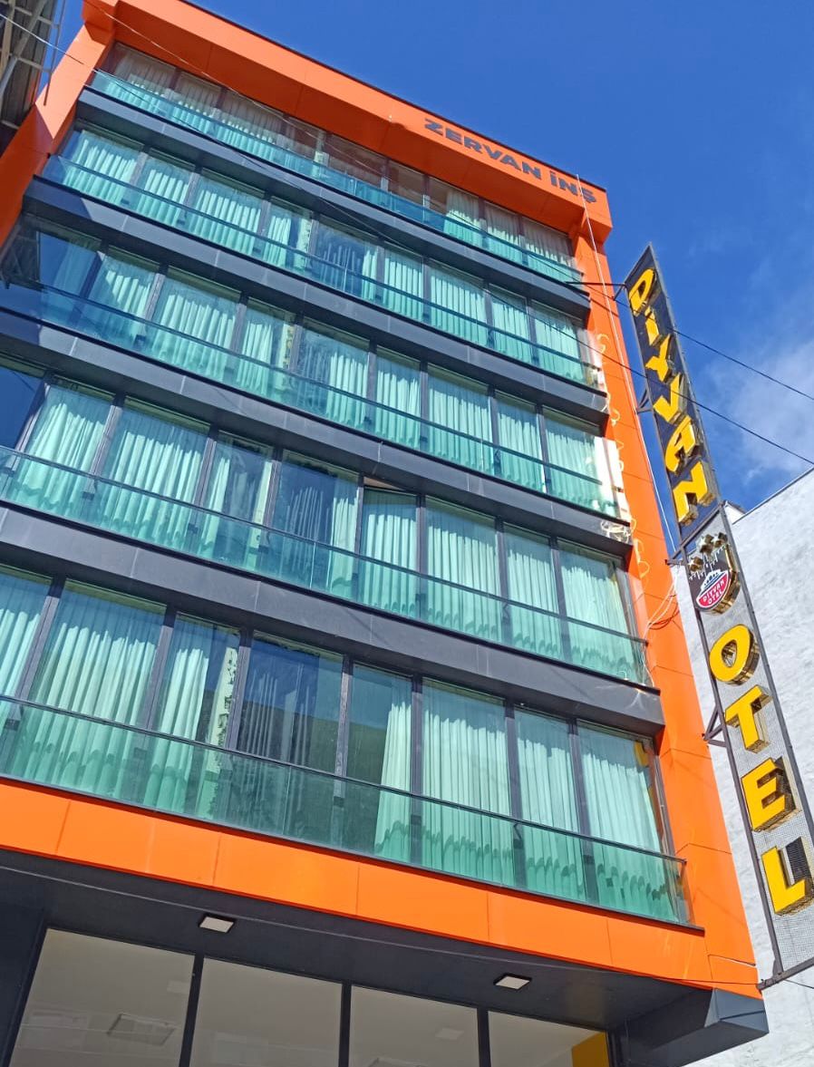 عکس هتل دیوان