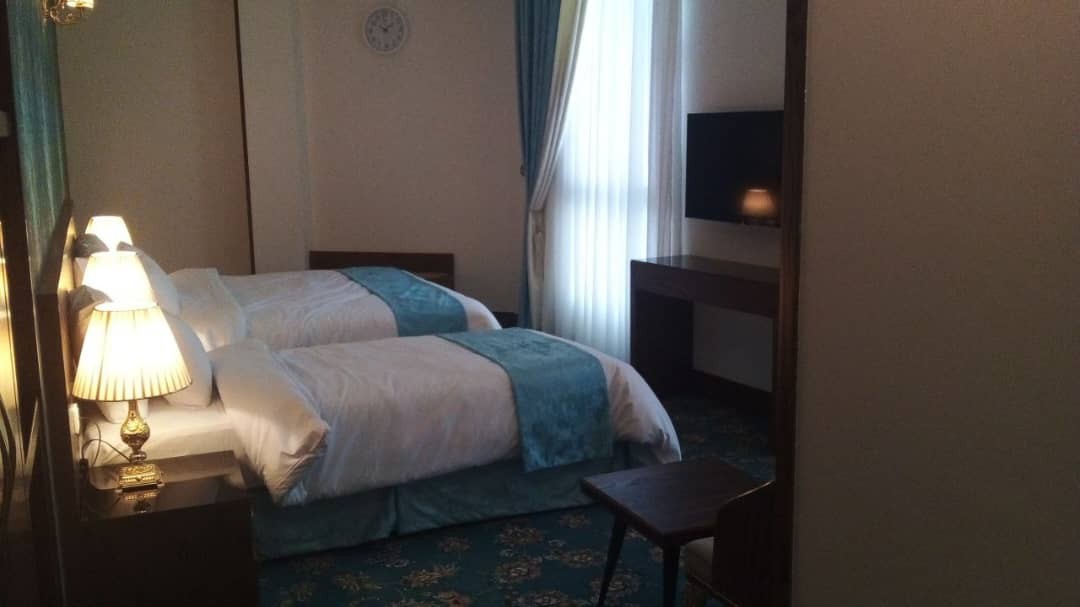 عکس هتل شکوه شارستان