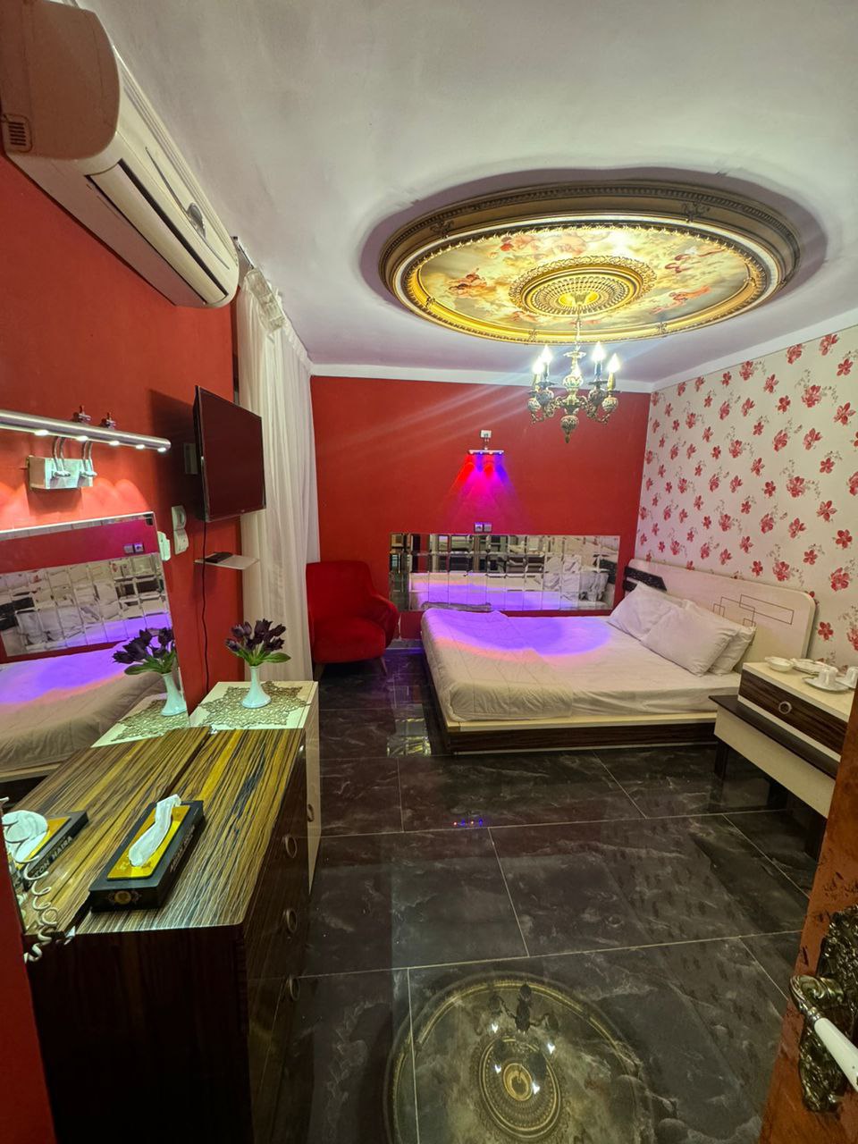 عکس هتل آرین