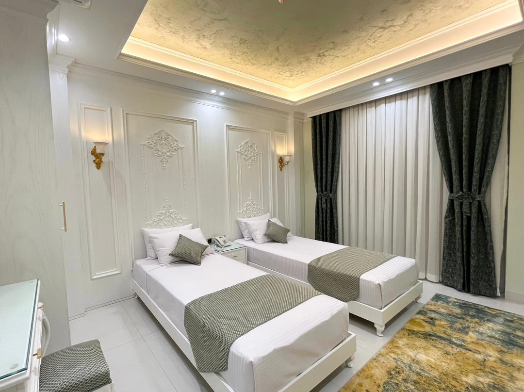 عکس هتل بشری