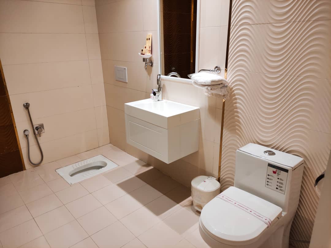 عکس هتل امپراطور