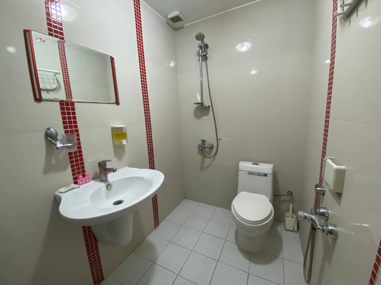 عکس هتل فرهاد