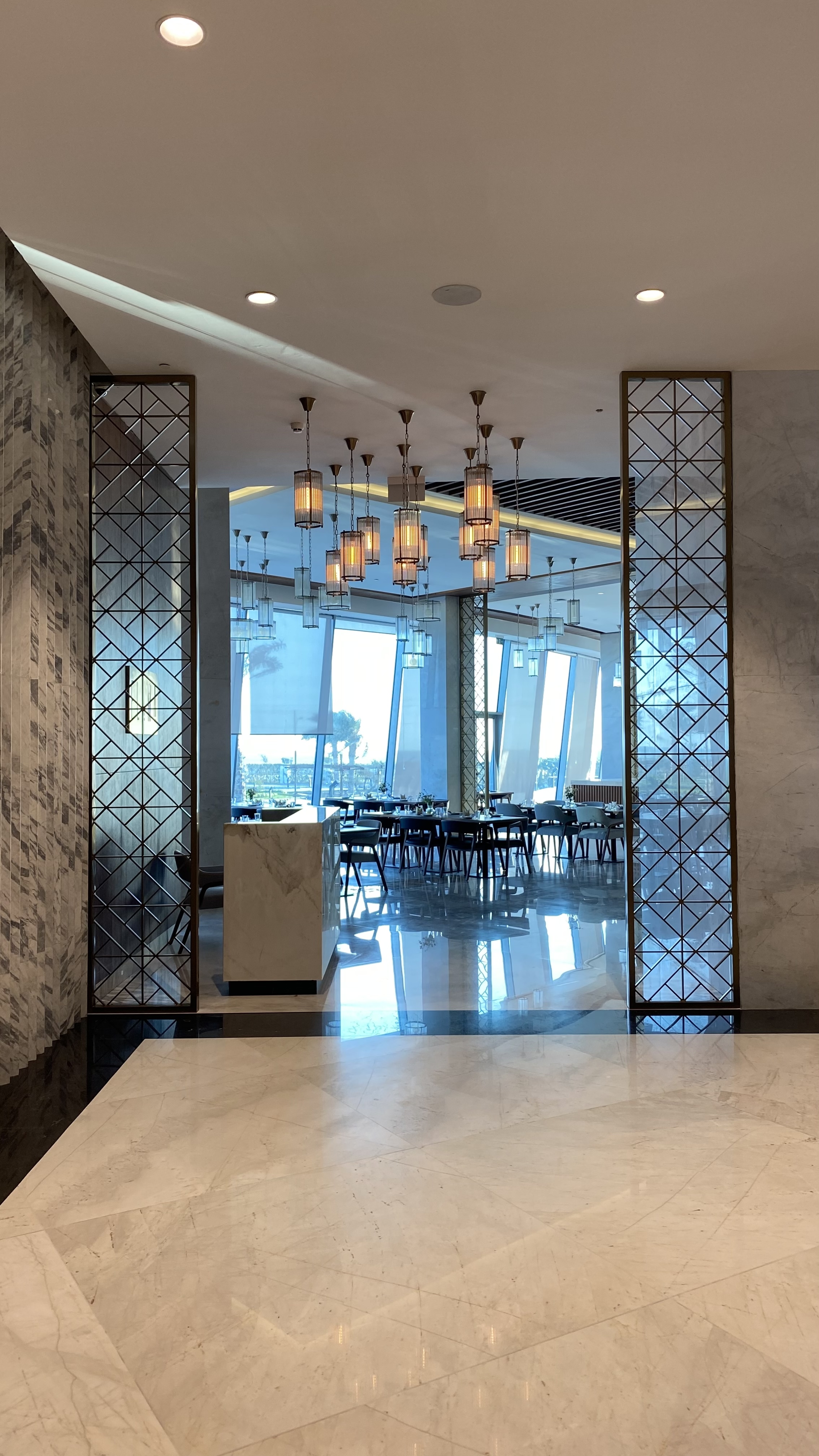 عکس هتل آریا