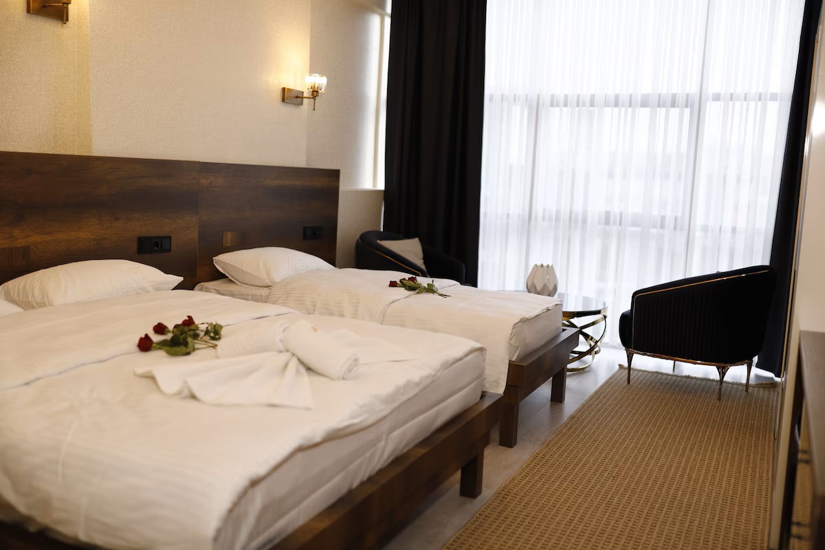 عکس هتل نیو کوناک (New Konak)