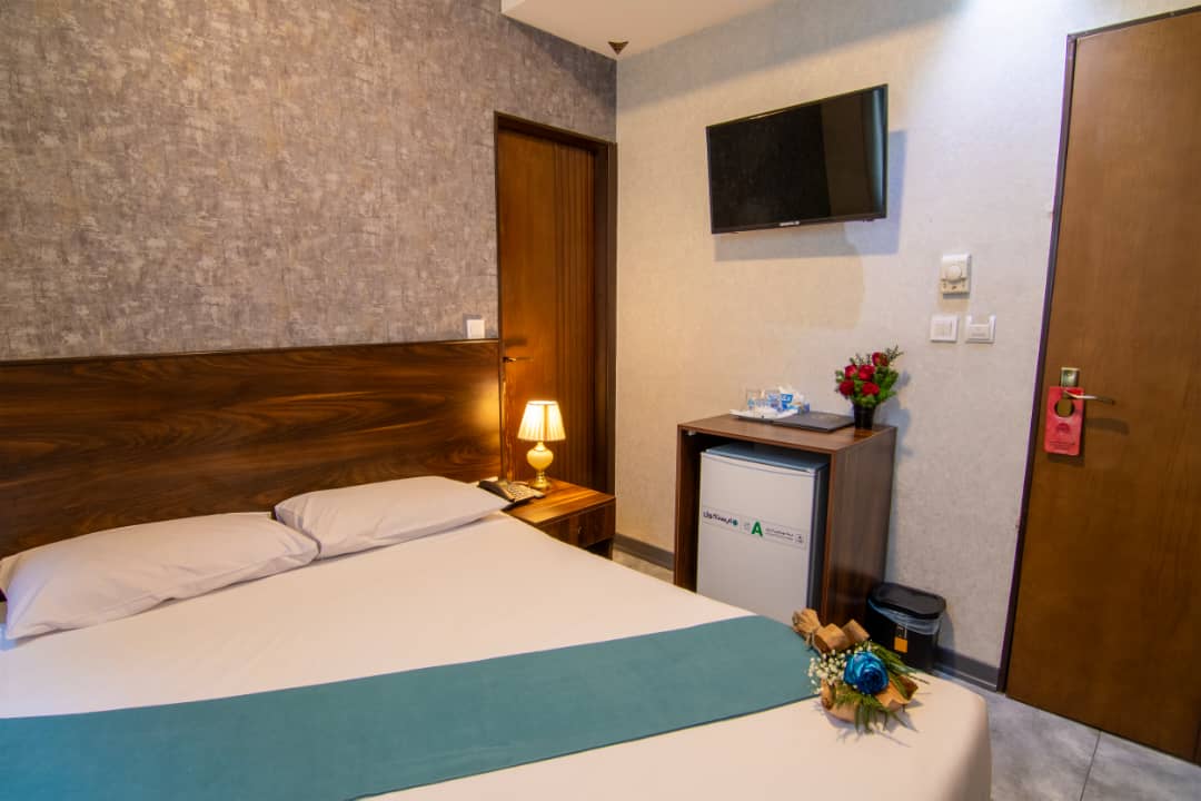 عکس هتل پارامیس