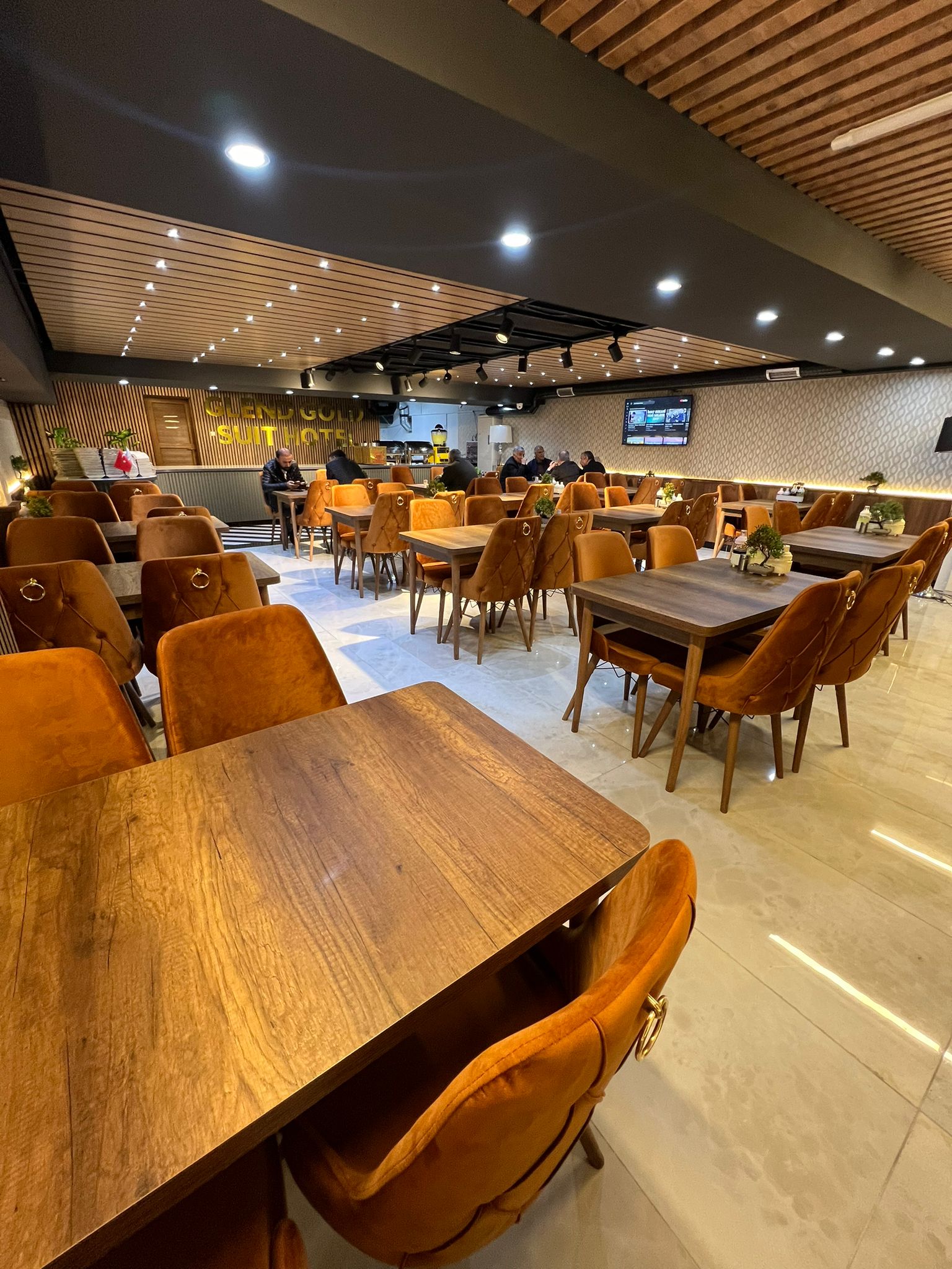 عکس هتل گلندگلد سوئیت (Glend Gold Suit)