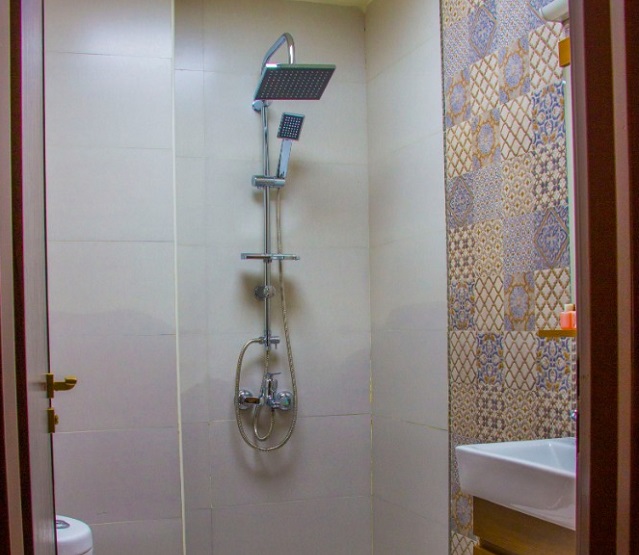 عکس هتل ورنوس