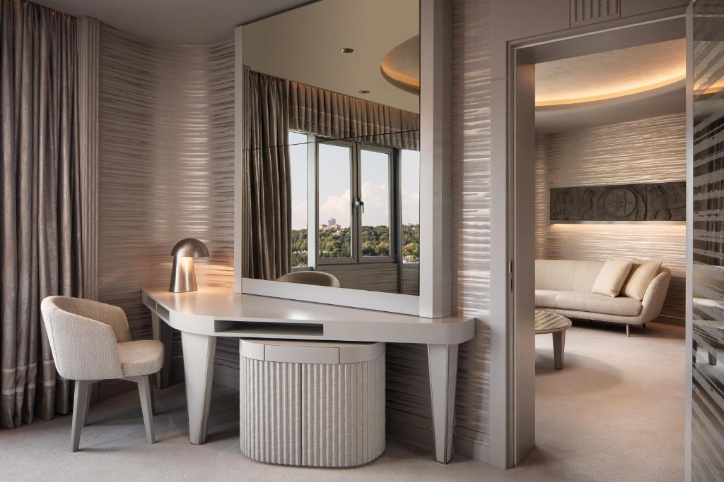 عکس هتل شرایتون کانونشن سنتر (Sheraton Convention Center)