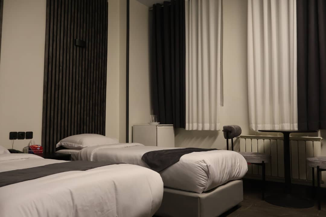 عکس هتل یاس