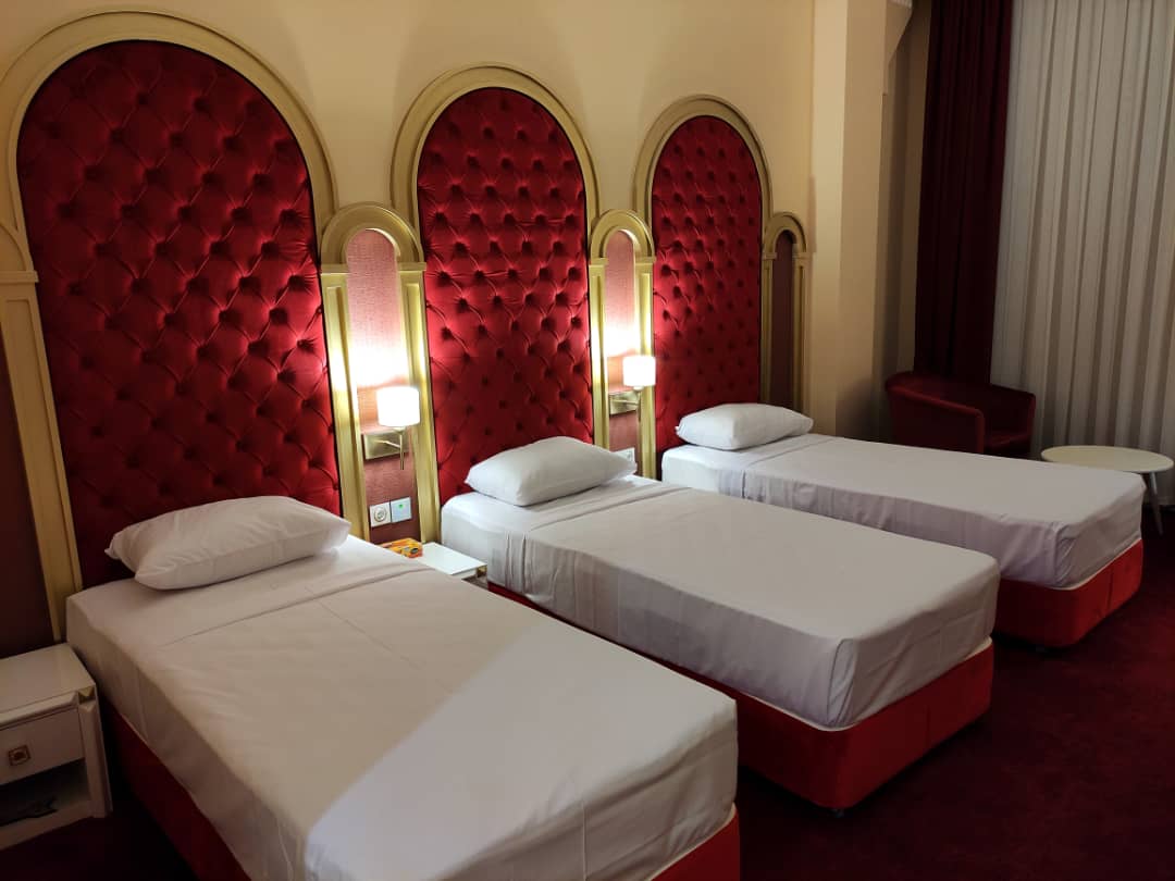 عکس هتل امپراطور