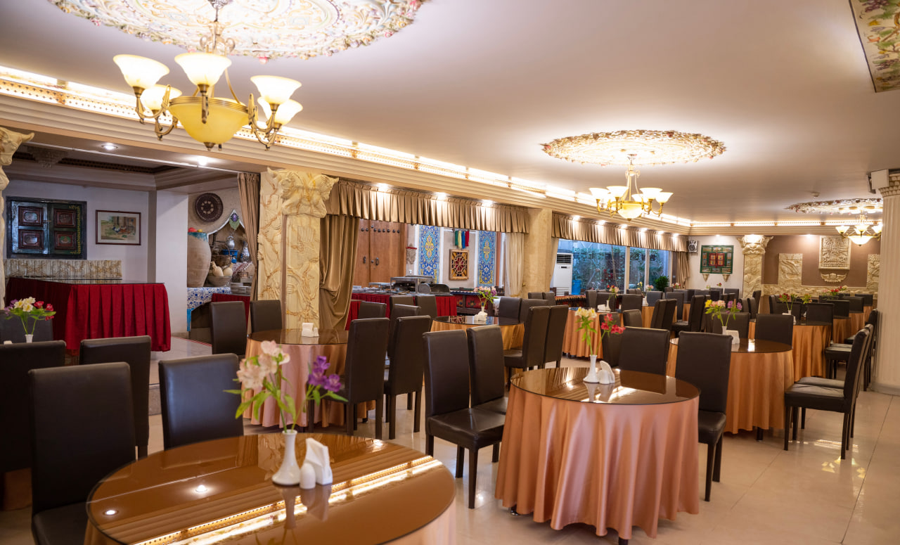 عکس هتل ملک