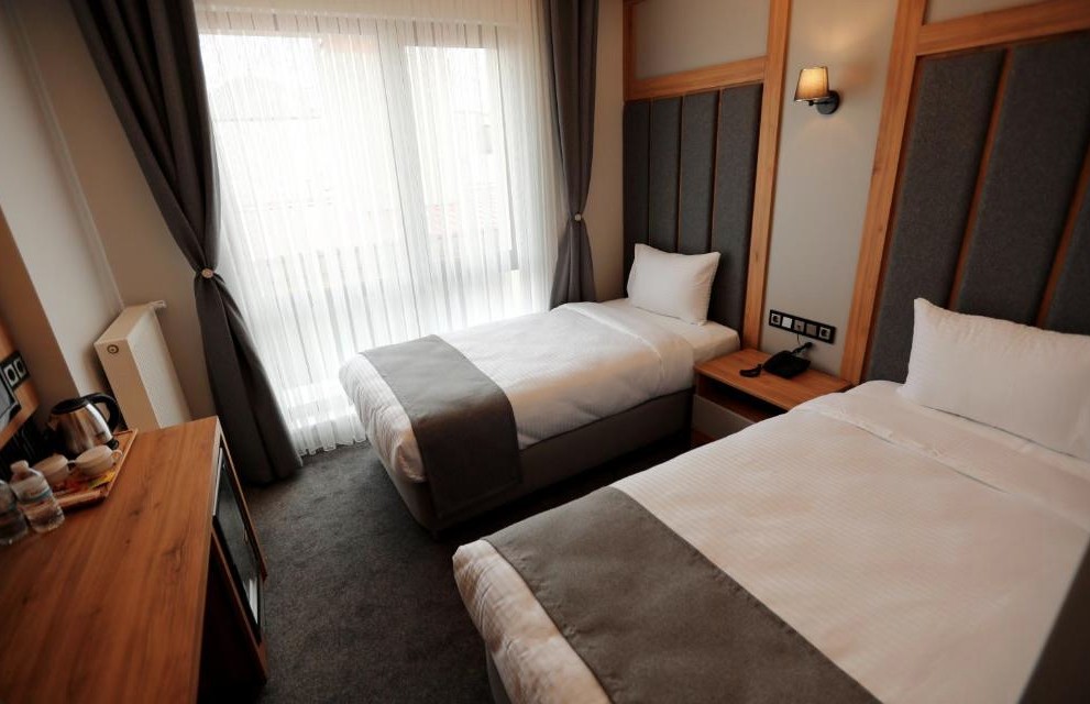 عکس هتل کاراکوچ