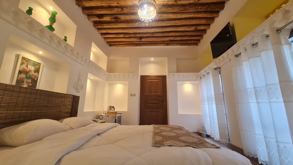 عکس هتل صوفی راز